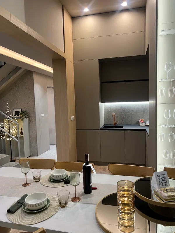 Dining Area - IMG_0419.JPG