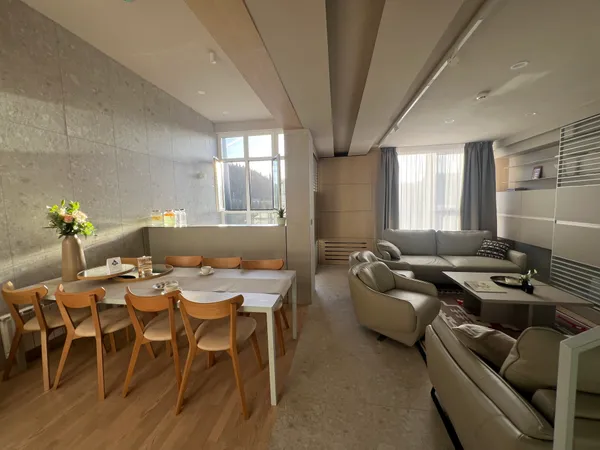 Dining Area - IMG_0526.JPG